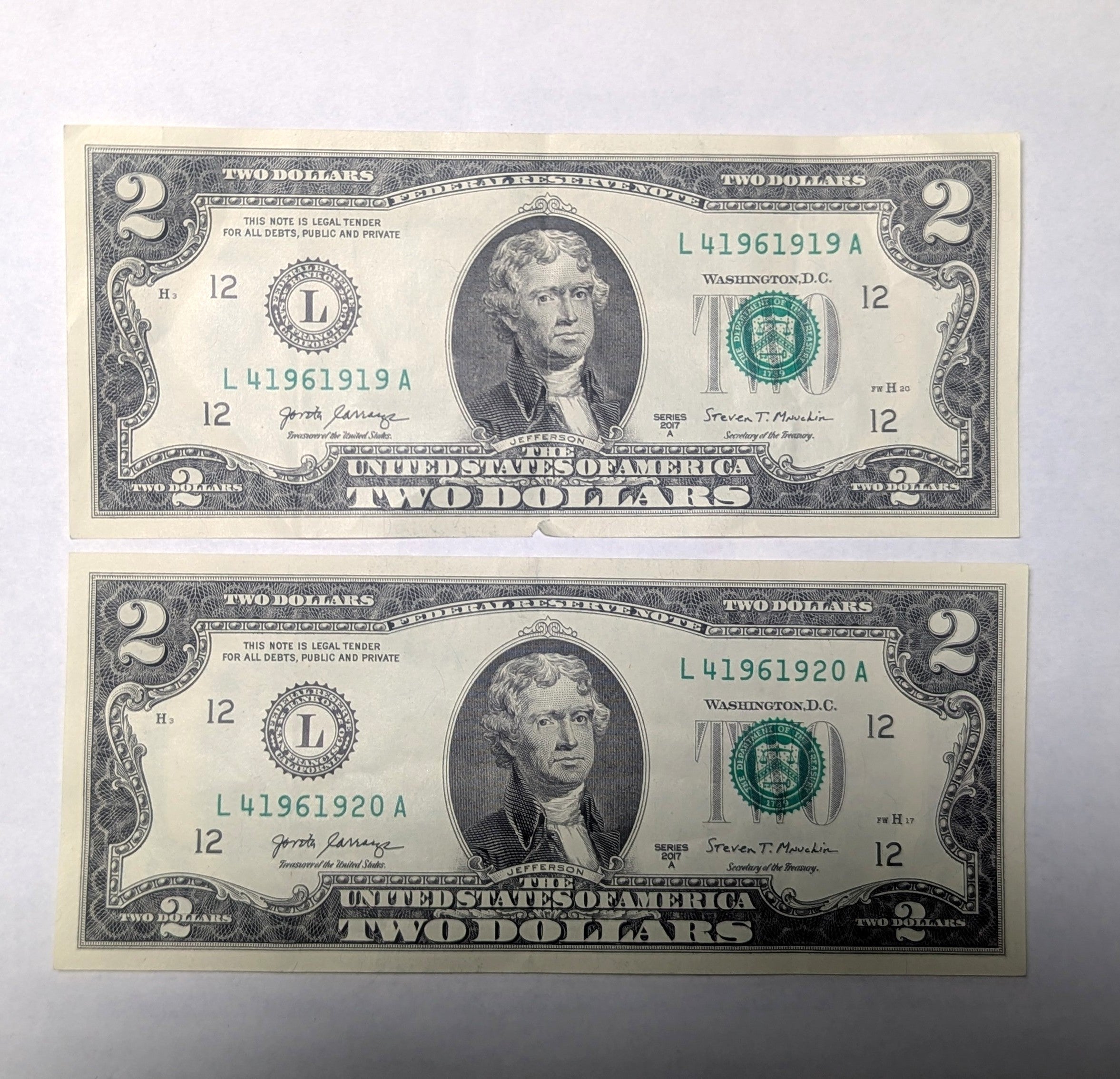 2 Consecutive 2017A BEP $2 bills 41961919 & 41961920